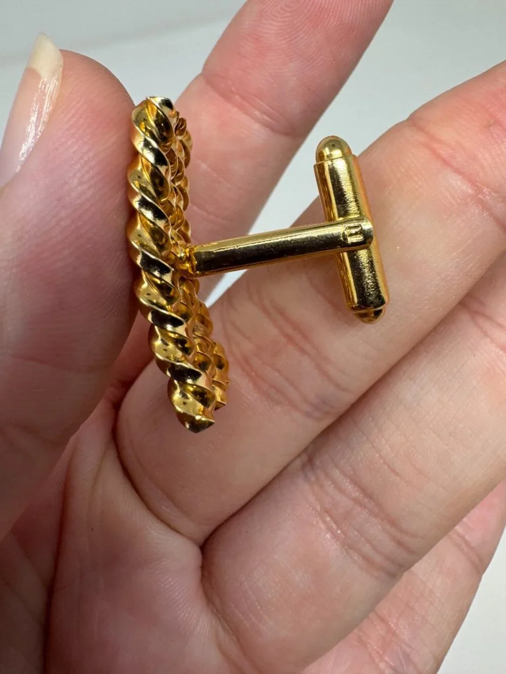 Vintage Simmons Karatclad Gold Twisted Rope Cufflinks